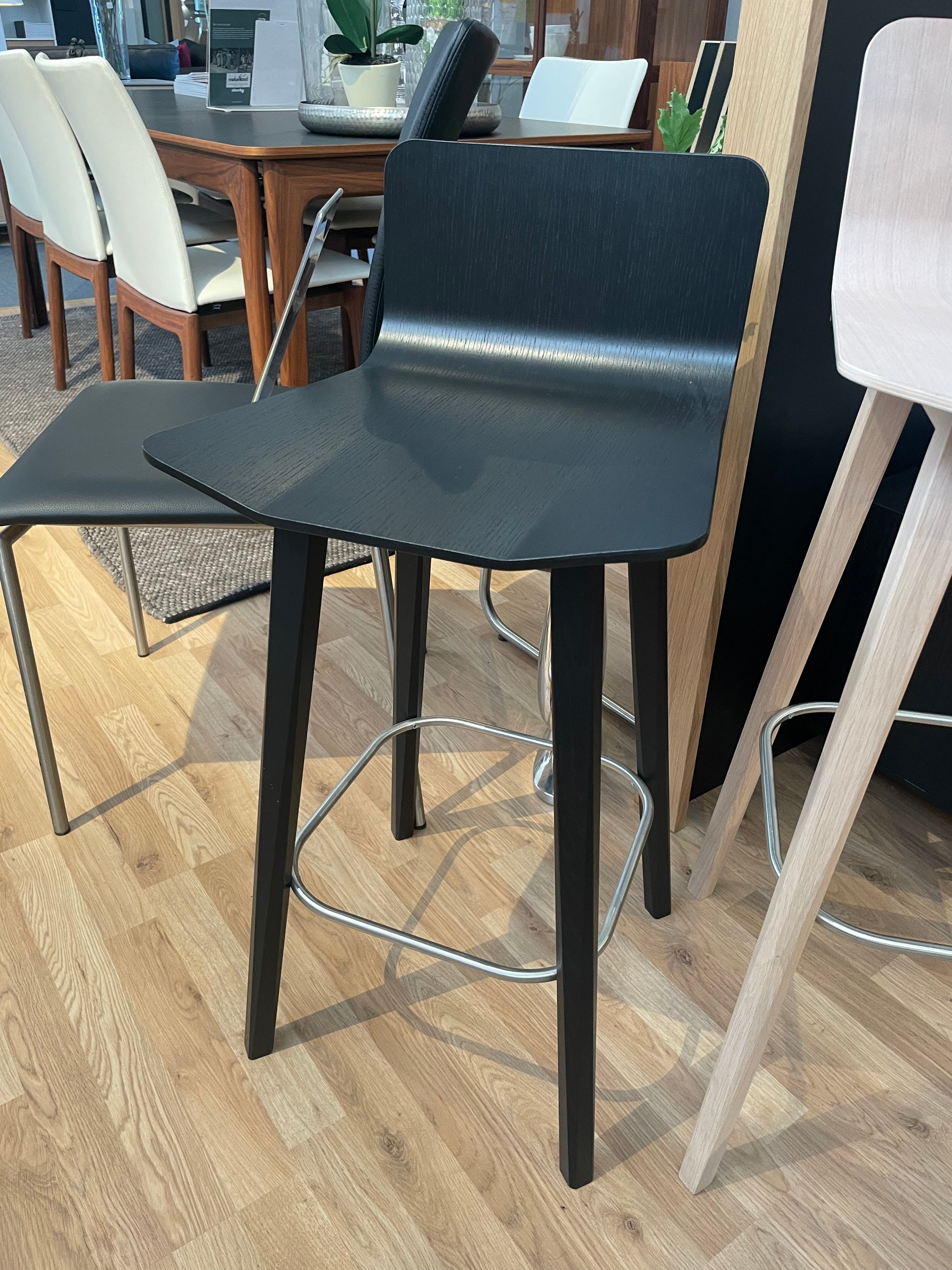 SM808 barstol – fra Skovby | Køb for 997,00 kr